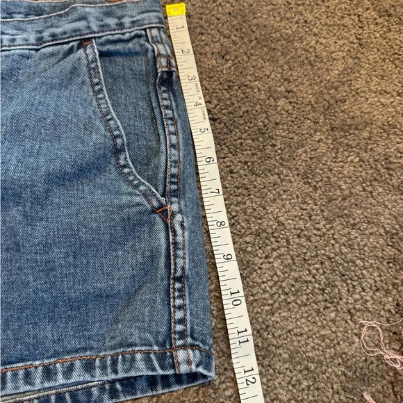 calvin klein mom denim shorts - Picture 4 of 6